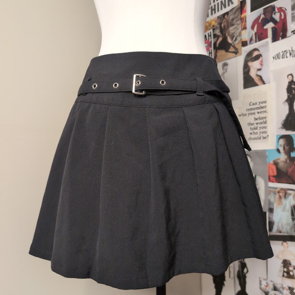 Belted Pleated School Gothic Skort